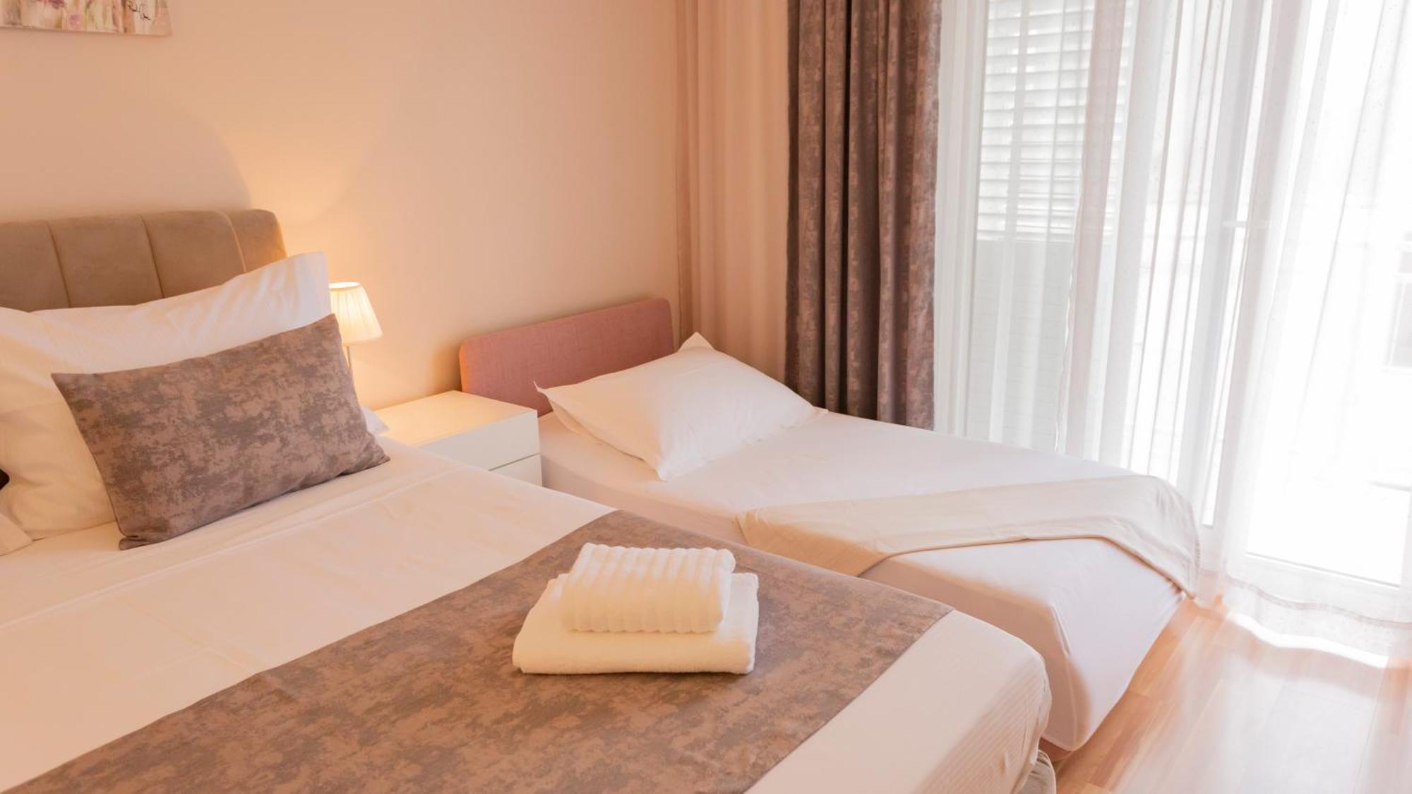 Baska Voda Apartments - Steps From The Beach, Free Parking, Central Location Exteriér fotografie
