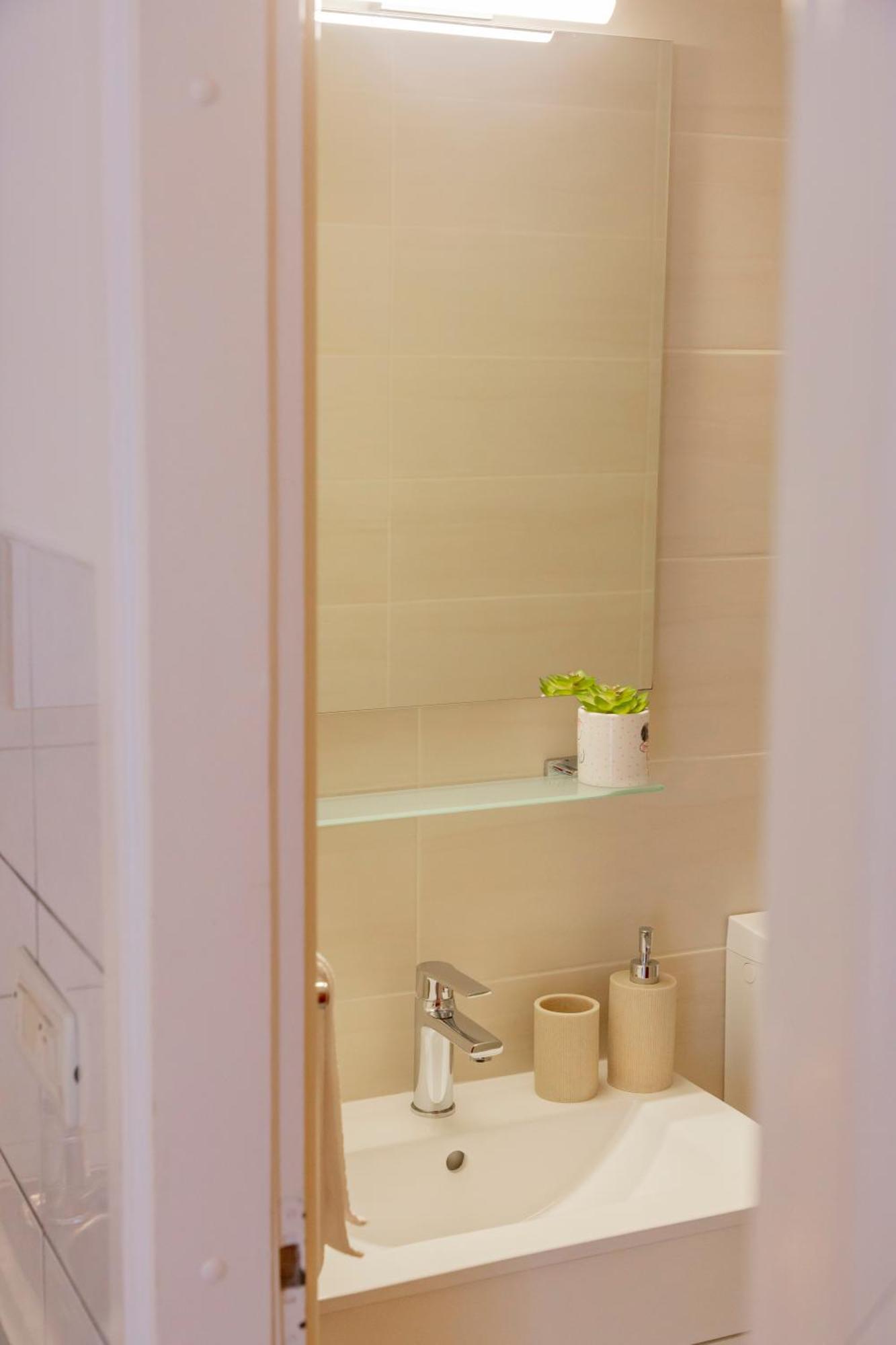 Baska Voda Apartments - Steps From The Beach, Free Parking, Central Location Exteriér fotografie