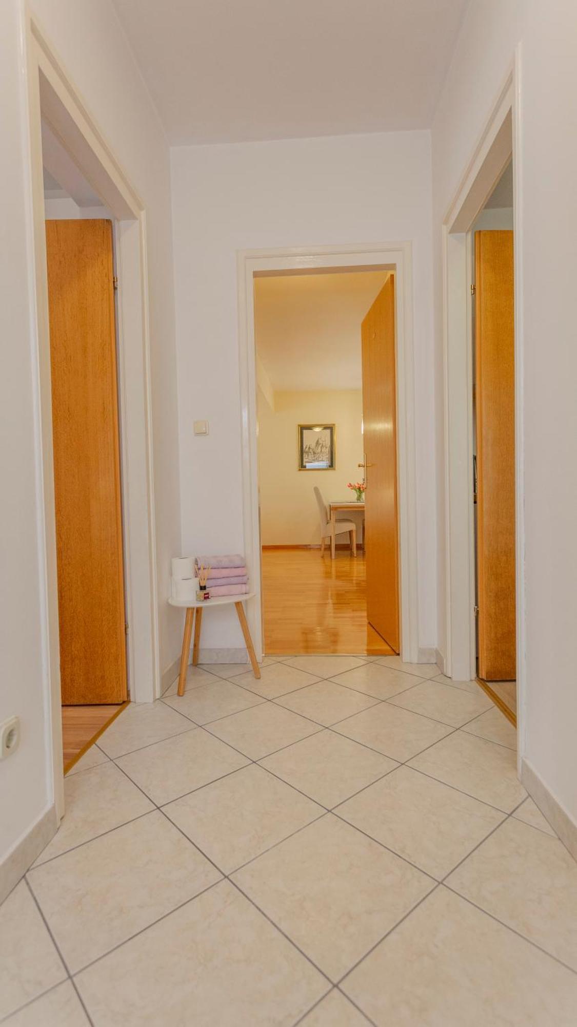 Baska Voda Apartments - Steps From The Beach, Free Parking, Central Location Exteriér fotografie